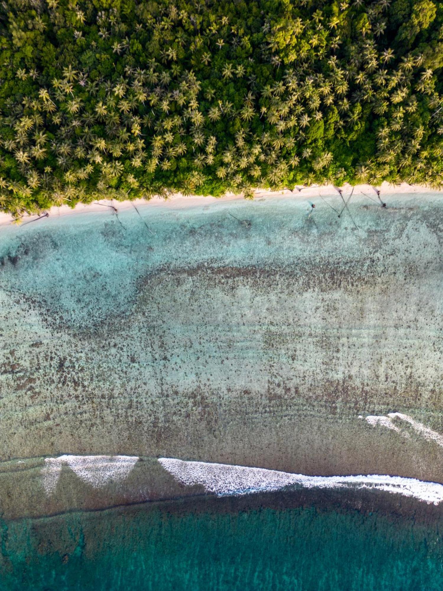 Ira Bungalows Pulau Banyak Alaban Екстер'єр фото