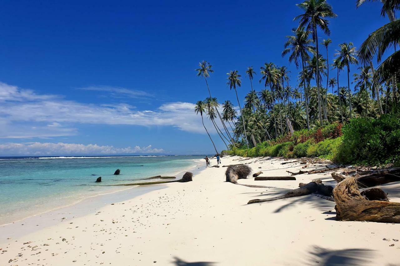 Ira Bungalows Pulau Banyak Alaban Екстер'єр фото